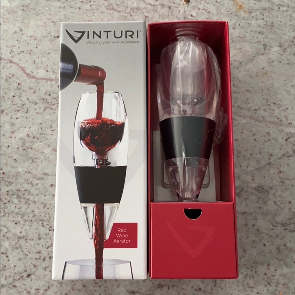 Wine aerator